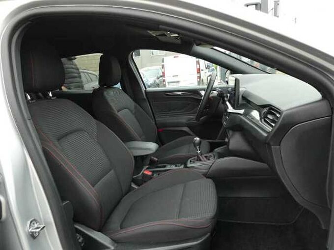 Ford Focus Break 1.0 i MHEV 125pk ST-Line BLIS ACC Camera '24 67000km (86039)