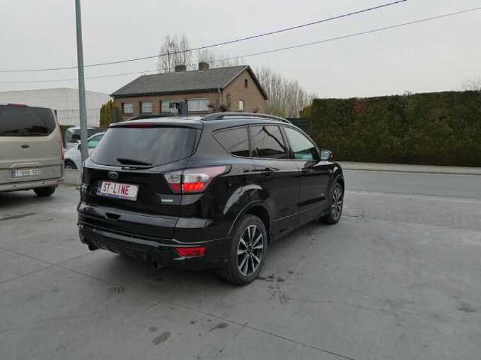 Ford Kuga ST-Line 1.5 i 175pk Automaat AWD Pano Trekhaak '18 70000km (54116)