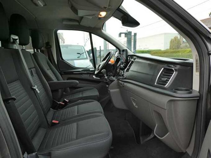 Ford Transit Custom L2 Multi-Use 5pl 2.0 TDCi 130pk Limited Camera Trekhaak (87094)