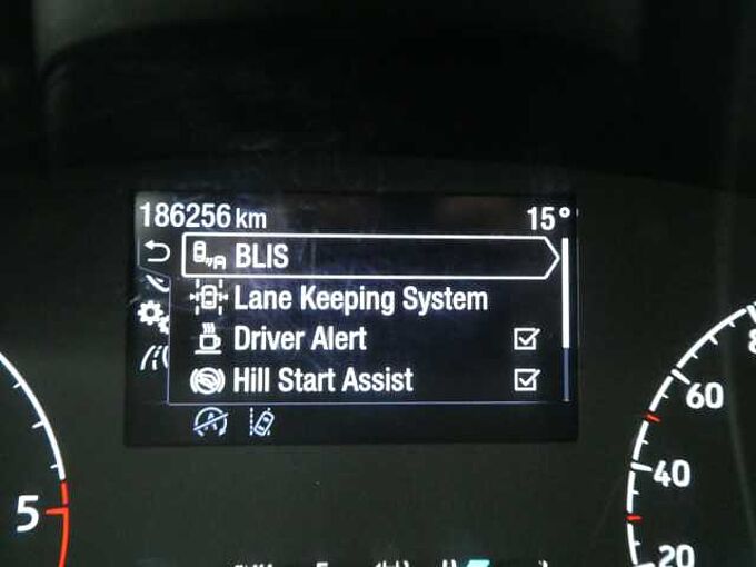 Ford Transit Custom L2 Multi-Use 5pl 2.0 TDCi 130pk Limited Camera Trekhaak (87094)