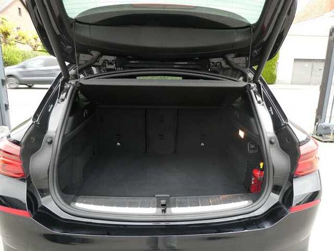 BMW X2 1.5D 115pk Business Sport Black Edition '19 72000km (27269)