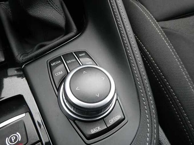 BMW X2 1.5D 115pk Business Sport Black Edition '19 72000km (27269)