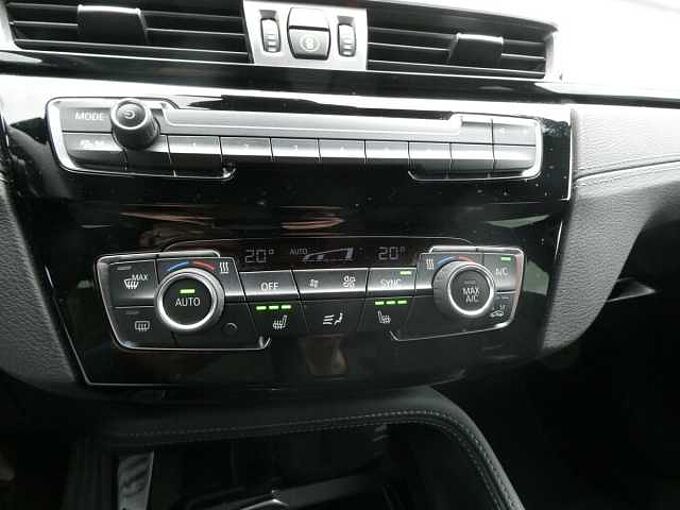 BMW X2 1.5D 115pk Business Sport Black Edition '19 72000km (27269)