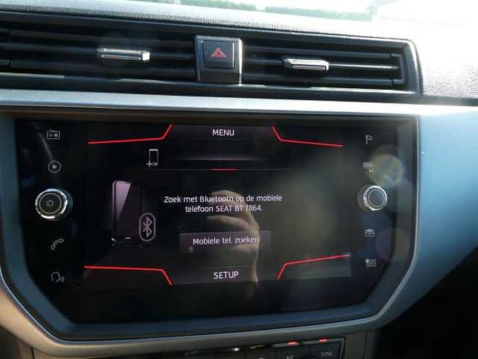 SEAT Arona 1.0 i benzine 115pk Business Camera '19 44000km (27864)