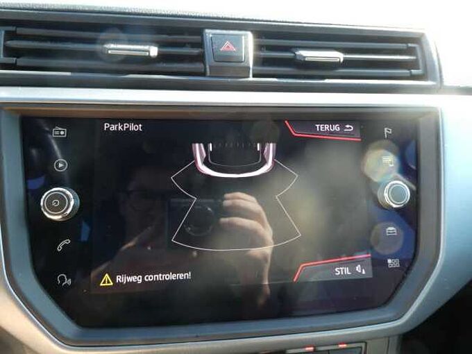 SEAT Arona 1.0 i benzine 115pk Business Camera '19 44000km (27864)