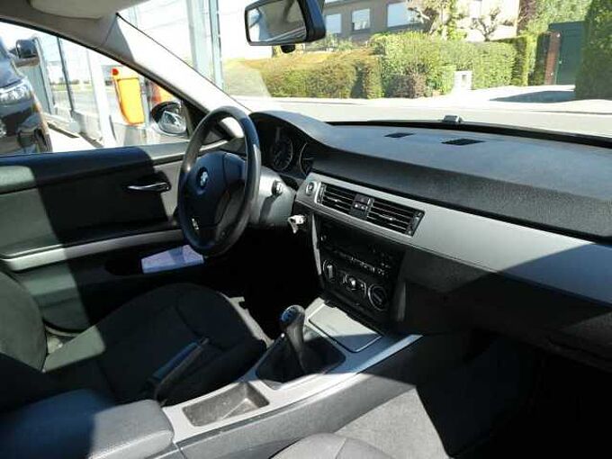 BMW 318i Break 2.0 i 140pk Business Sport Pano '08 141000km (50623)