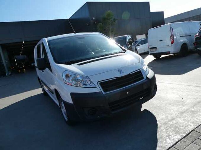 Peugeot Expert L2 Dubbele Cabine 6pl 2.0 HDi 128pk '13 84000km (21567)