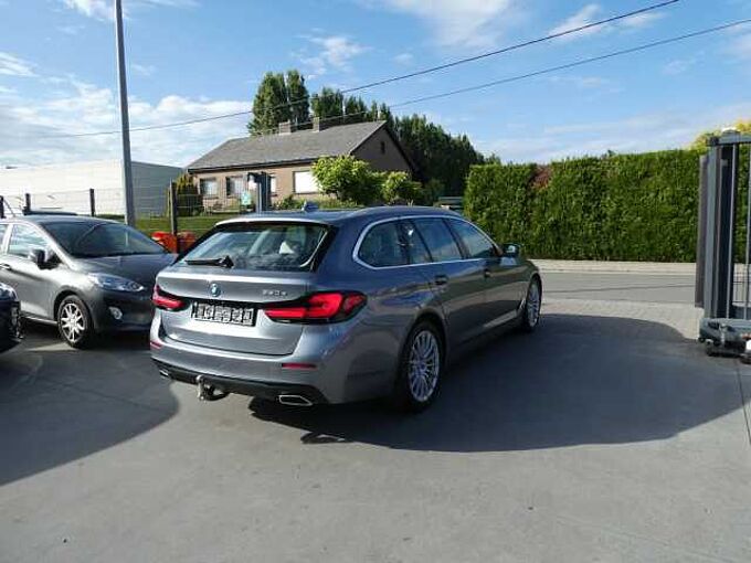 BMW 520e Touring PHEV 204pk automaat Luxuy Leder Camera BLIS Trekhaak (94635)