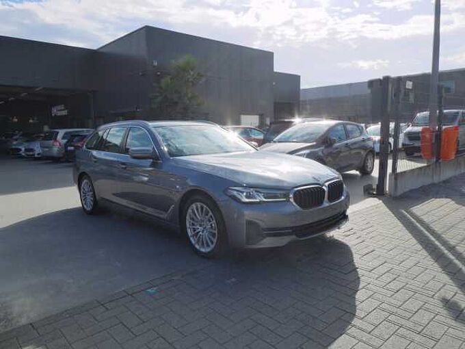 BMW 520e Touring PHEV 204pk automaat Luxuy Leder Camera BLIS Trekhaak (94635)