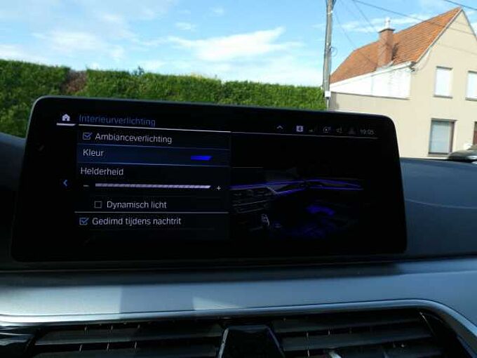 BMW 520e Touring PHEV 204pk automaat Luxuy Leder Camera BLIS Trekhaak (94635)