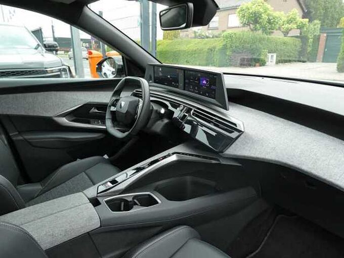 Peugeot 5008 1.2 i MHEV automaat 145pk 7 plaatsen Allure Camera '25 28000km (66751)