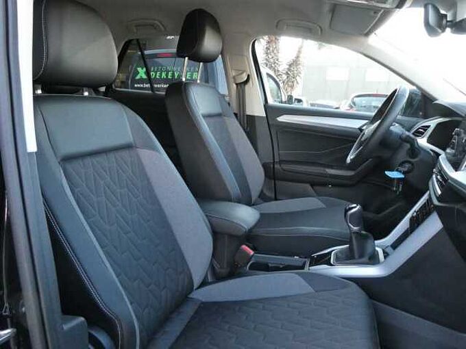 Volkswagen T-roc 1.0 TSi 115pk Business Luxe ACC BLIS CAM Leder '25 18000km (04270)
