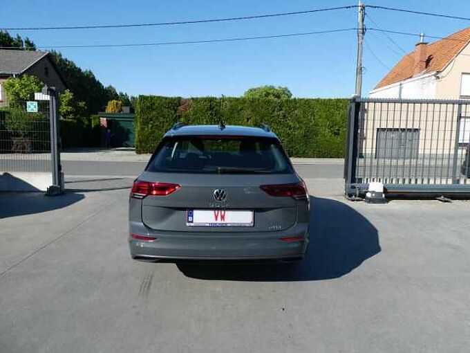 Volkswagen Golf Break 1.0 eTSI 110pk MHEV Automaat Business BLIS ACC Camera (43546)