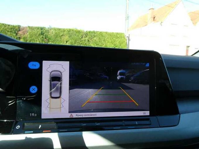 Volkswagen Golf Break 1.0 eTSI 110pk MHEV Automaat Business BLIS ACC Camera (43546)