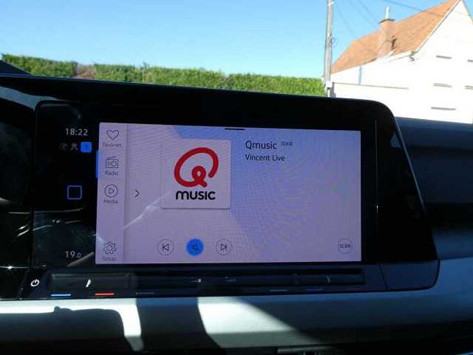 Volkswagen Golf Break 1.0 eTSI 110pk MHEV Automaat Business BLIS ACC Camera (43546)
