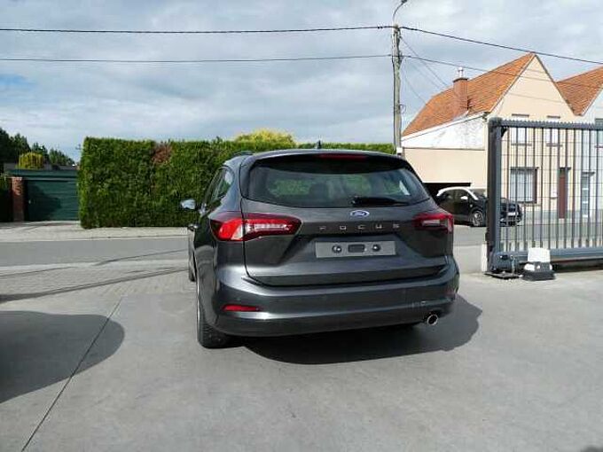 Ford Focus Break 1.0 i ecoboost 100pk Business Luxe Camera '22 64000km (39925)