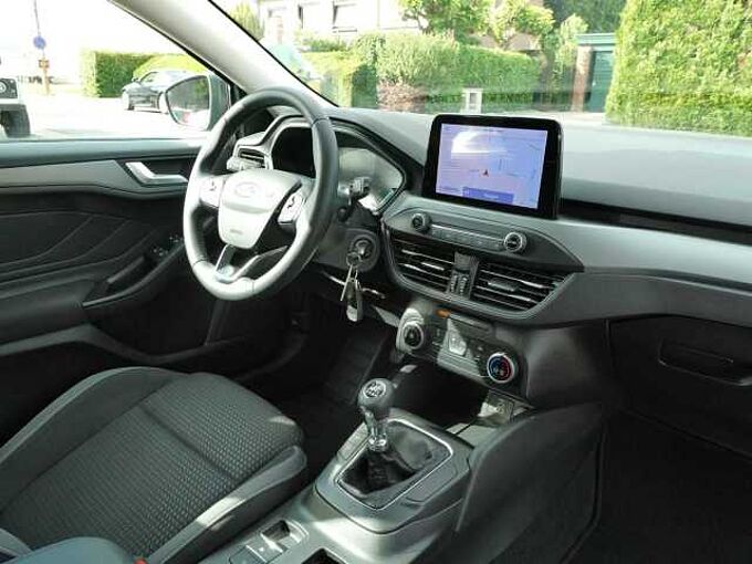 Ford Focus Break 1.0 i ecoboost 100pk Business Luxe Camera '22 64000km (39925)