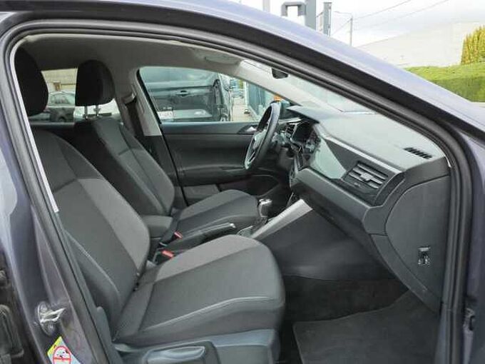 Volkswagen Taigo 1.0 TSi 110pk Automaat Business Luxe Camera '25 11000km (51491)