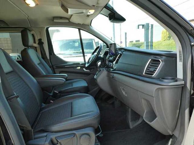 Ford Transit Custom Multi-Use 5pl SPORT automaat L1 2.0 TDCi 170pk '23 (02347)