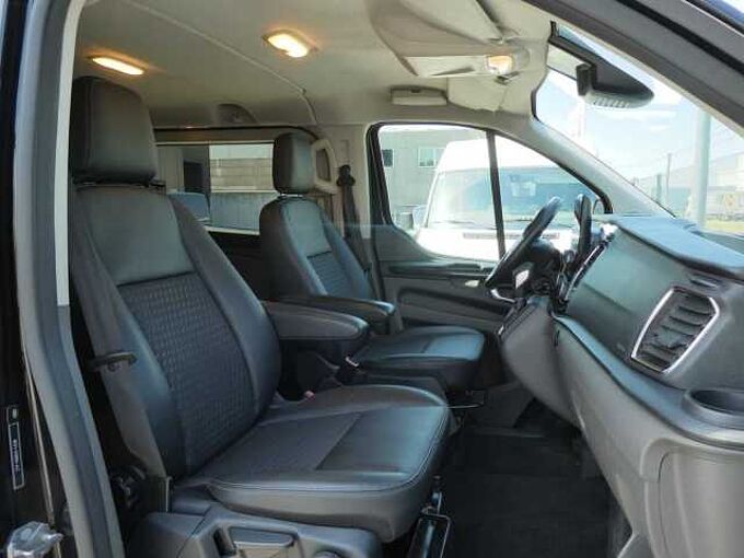 Ford Transit Custom Multi-Use 5pl SPORT automaat L1 2.0 TDCi 170pk '23 (02347)