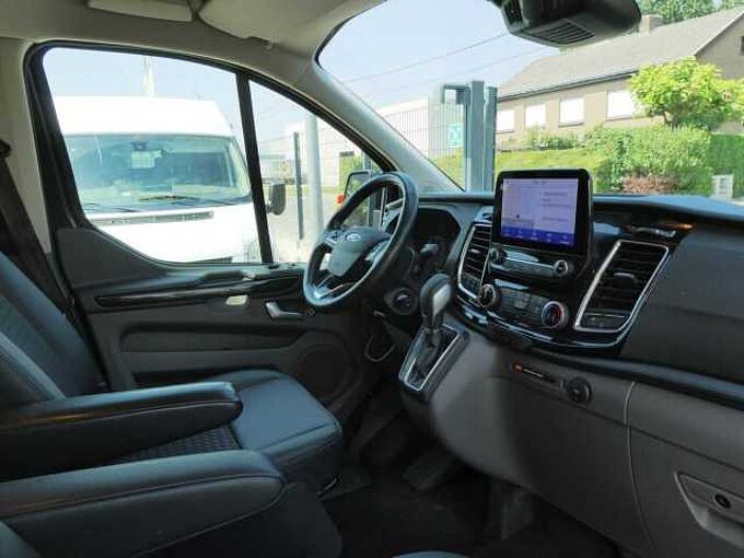 Ford Transit Custom Multi-Use 5pl SPORT automaat L1 2.0 TDCi 170pk '23 (02347)