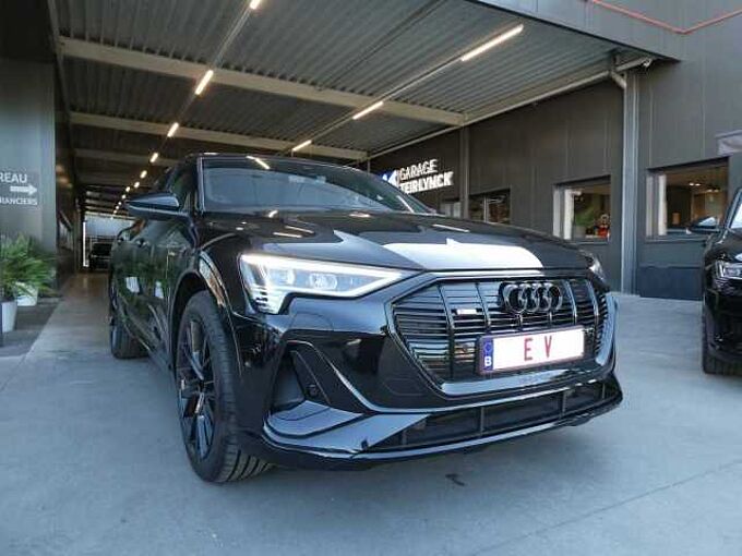 Audi E-tron 50 Quattro 313pk 2x S-Line Black Edition Trekhaak (17489)