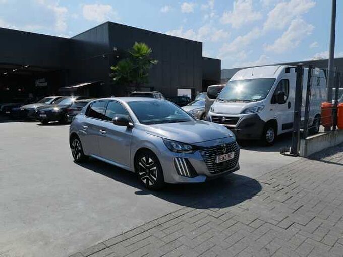 Peugeot 208 1.2 i benzine 100pk Allure Luxe '25 11000km (83694)