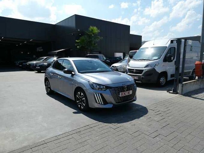 Peugeot 208 1.2 i benzine 100pk Allure Luxe '25 11000km (83694)