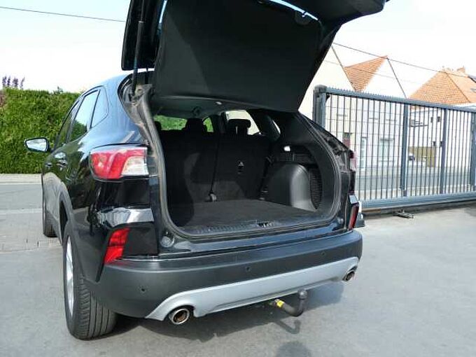 Ford Kuga 1.5 i benzine 120pk Business Luxe Camera Trekhaak  '22 (87504)