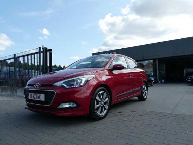 Hyundai i20 1.4 i benzine 98pk Business Luxe '15 (43969)