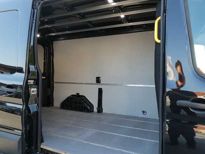 Ford Transit 2T 2T L2- H2 2.0 TDCi 136pk Automaat 3pl Trend Luxe Trekhaak Camera (44764)