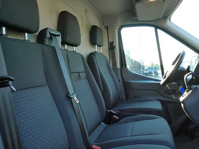 Ford Transit 2T 2T L2- H2 2.0 TDCi 136pk Automaat 3pl Trend Luxe Trekhaak Camera (44764)