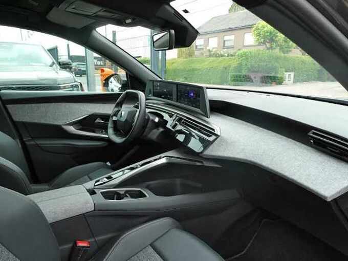 Peugeot 5008 1.2 i MHEV automaat 145pk 7 plaatsen Allure Camera '25 28000km (66751)