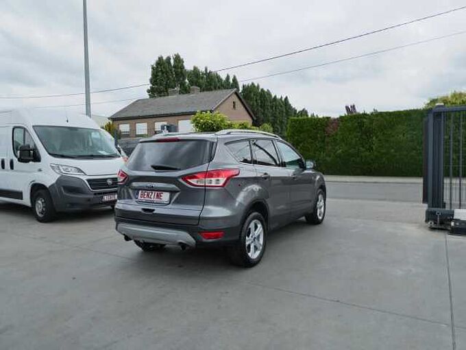 Ford Kuga 1.6 i benzine 150pk Titanium Trekhaak (77024)