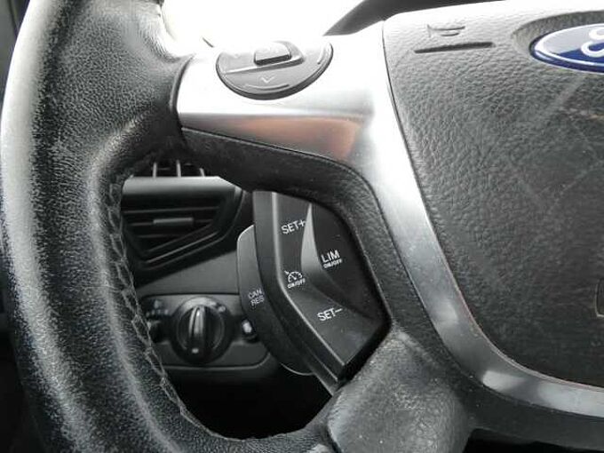 Ford Kuga 1.6 i benzine 150pk Titanium Trekhaak (77024)