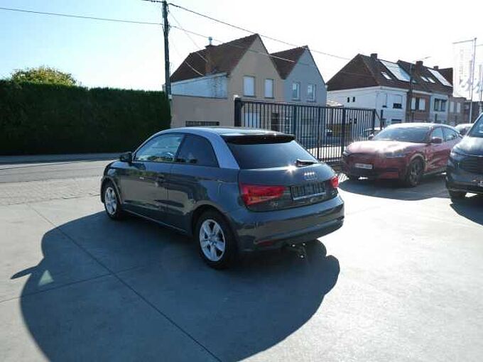 Audi A1 3d 1.0 i benzine 95pk Business Sport Luxe (15429)