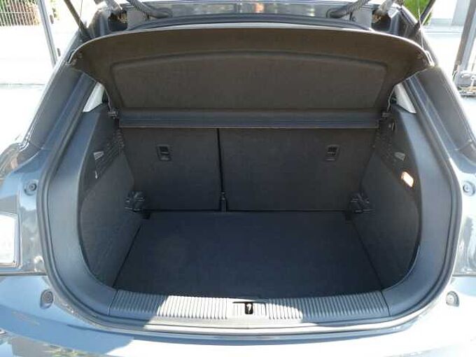 Audi A1 3d 1.0 i benzine 95pk Business Sport Luxe (15429)