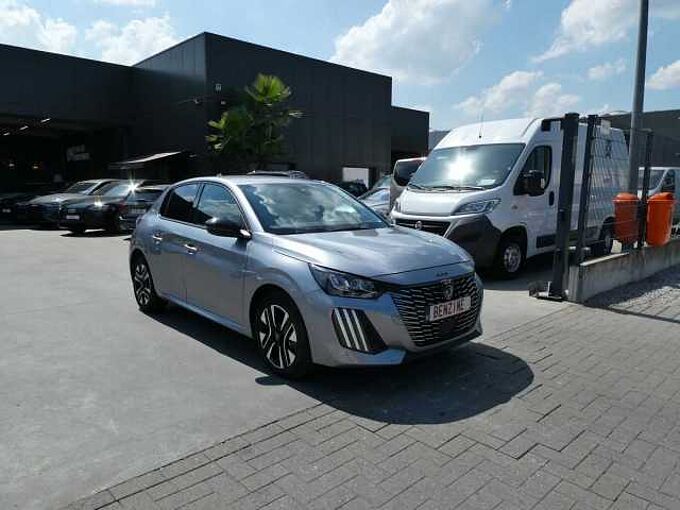 Peugeot 208 1.2 i benzine 100pk Allure Luxe '25 15000km (83709)