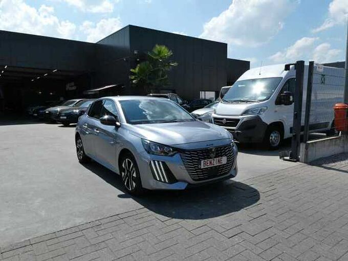 Peugeot 208 1.2 i benzine 100pk Allure Luxe '25 15000km (83709)