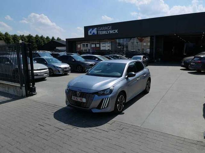 Peugeot 208 1.2 i benzine 100pk Allure Luxe '25 15000km (83709)