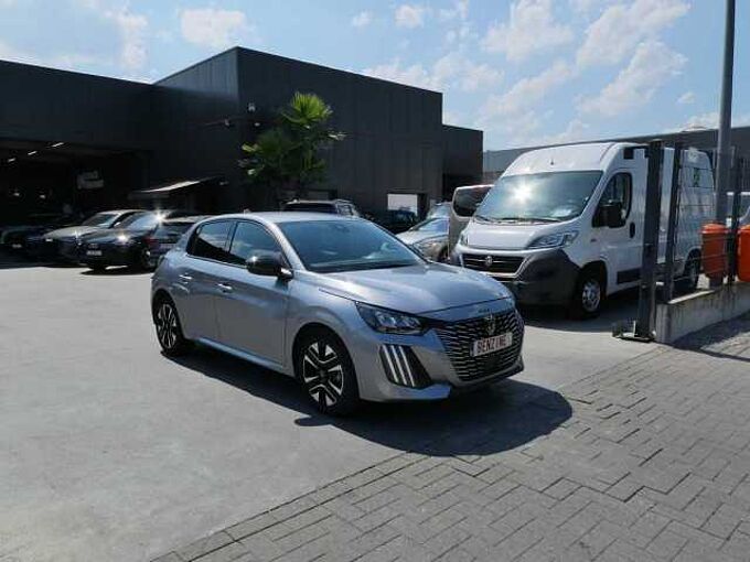 Peugeot 208 1.2 i benzine 100pk Allure Luxe '25 11000km (83694)