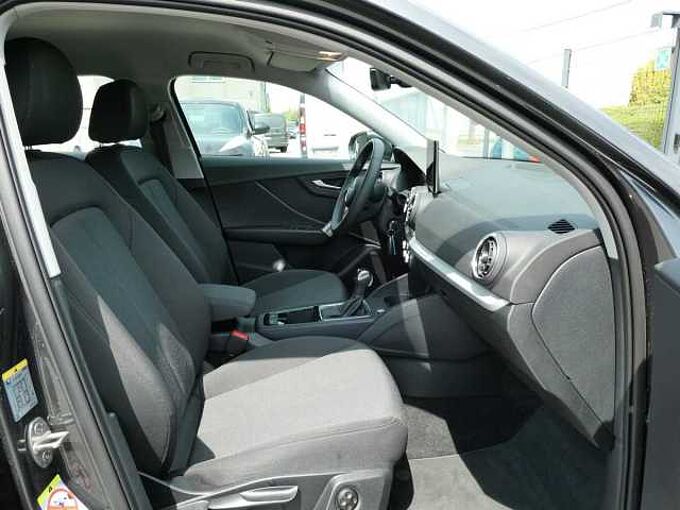 Audi Q2 1.5 TFSi 150pk Automaat Business Luxe Camera '24 24000km (75756)
