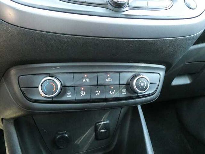 Opel Crossland 1.2 i benzine 81pk Business Camera '22 56000km (79014)