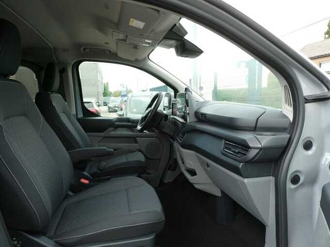 Ford Transit Custom L2 Multi-Use 5pl 2.0 170pk Automaat Limited Trekhaak 360 Cam BLIS ACC (51780)