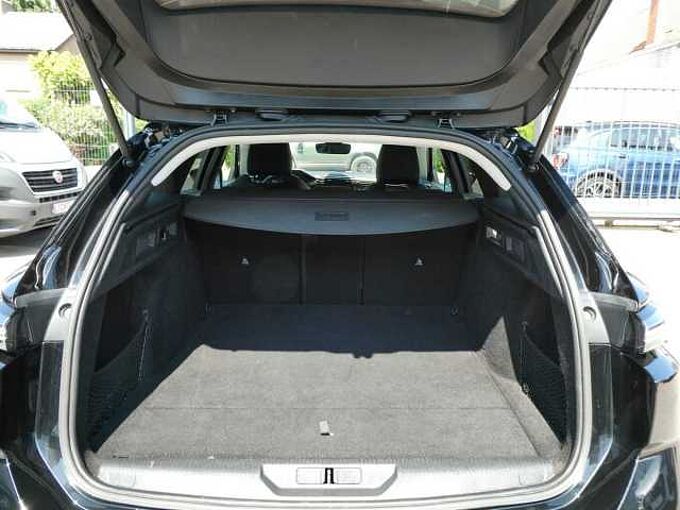 Peugeot 308 Break 1.2 i MHEV 136pk Automaat Allure Luxe 360° Cam Leder ACC BLIS (19690)