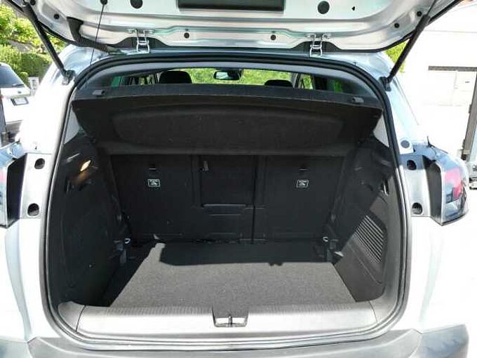 Opel Crossland 1.2 i benzine 130pk automaat Business Camera '24 18000km (73882)
