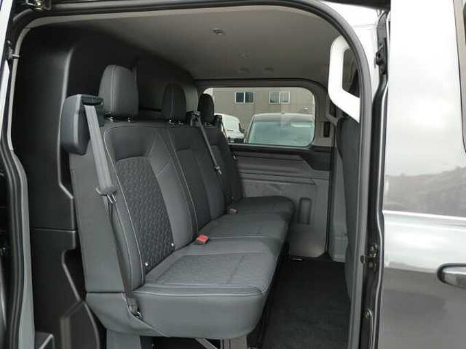 Ford Transit Custom L2 Multi-Use 6pl 2.0 TDCi 170pk Automaat Limited Luxe STOCK '26 (74329)