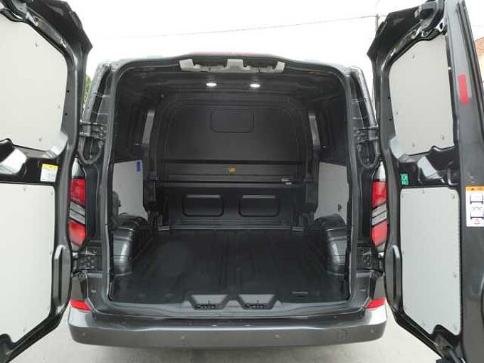 Ford Transit Custom L2 Multi-Use 6pl 2.0 TDCi 170pk Automaat Limited Luxe STOCK '26 (74329)