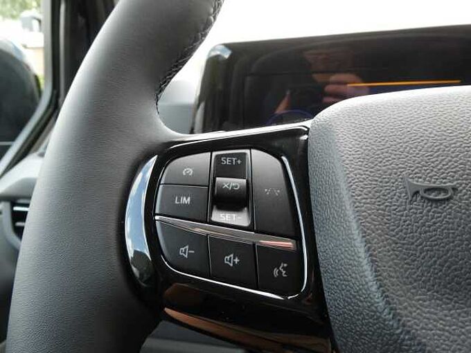 Ford Transit Custom L2 Multi-Use 6pl 2.0 TDCi 170pk Automaat Limited Luxe STOCK '26 (74312)