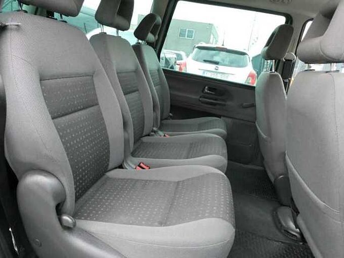 Ford Galaxy 2.0 i 115pk Business 7 plaatsen '05 187000km garantie (08640)
